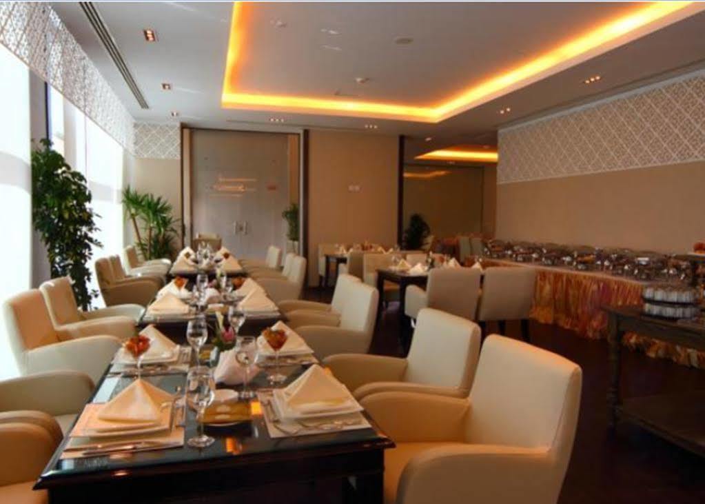 Zara Continental Hotel Al Khobar Exteriör bild