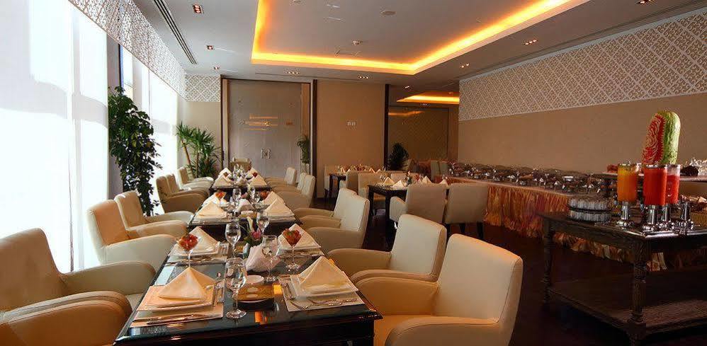 Zara Continental Hotel Al Khobar Exteriör bild